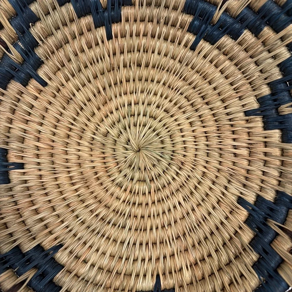 Handwoven Coiled‎ Basket Southwestern Tribal Pattern Decorative Tray 9